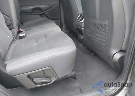 2019 Kia Sorento 3.3L Lx z USA, uszkodzony, nr VIN 5XYPG4A53KG482147